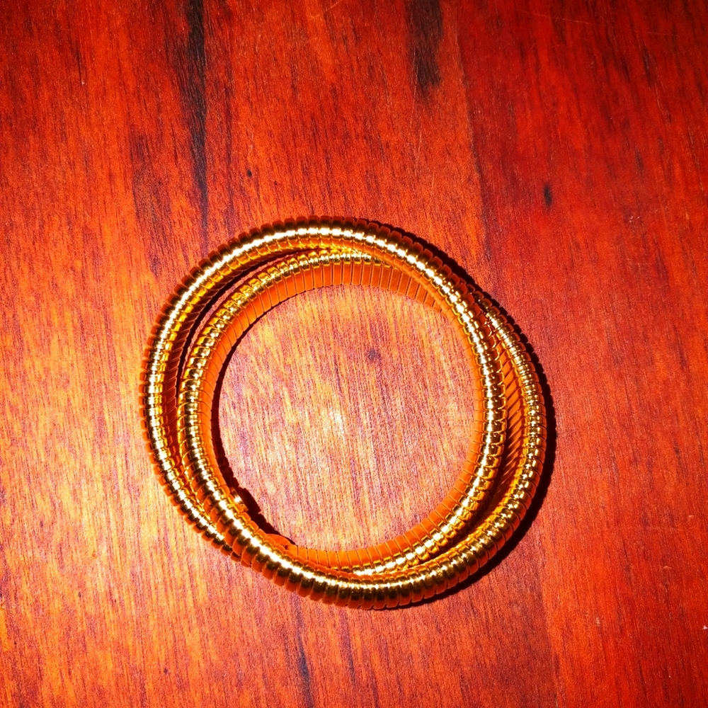 Double-band Cobra Bracelet	Size - Medium,Color - Gold plated